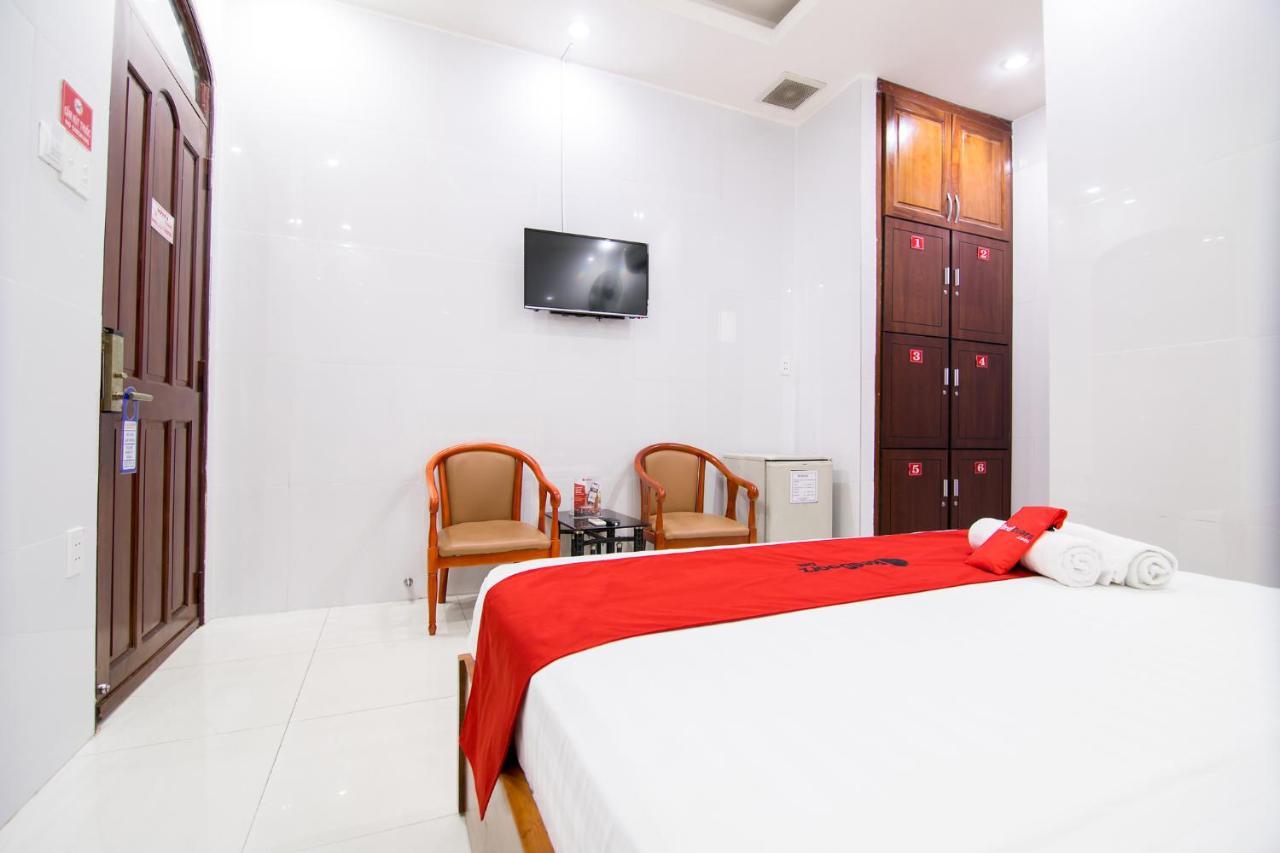 Reddoorz Plus @ Pham Ngu Lao 2 Thành Pho Ho Chí Minh Esterno foto